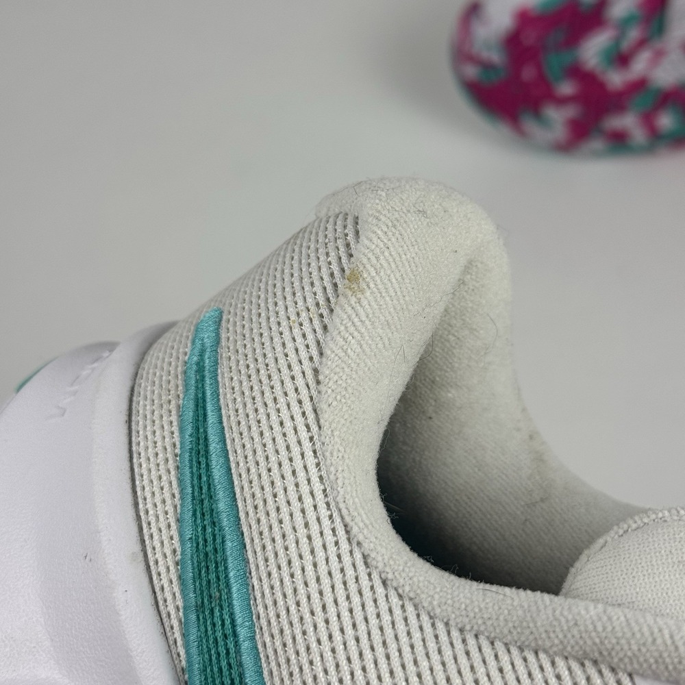 Nike Zoom Challenge Womens 12 Pickleball Court Shoe White Pink Retro FQ4155-101 - Picture 9 of 11